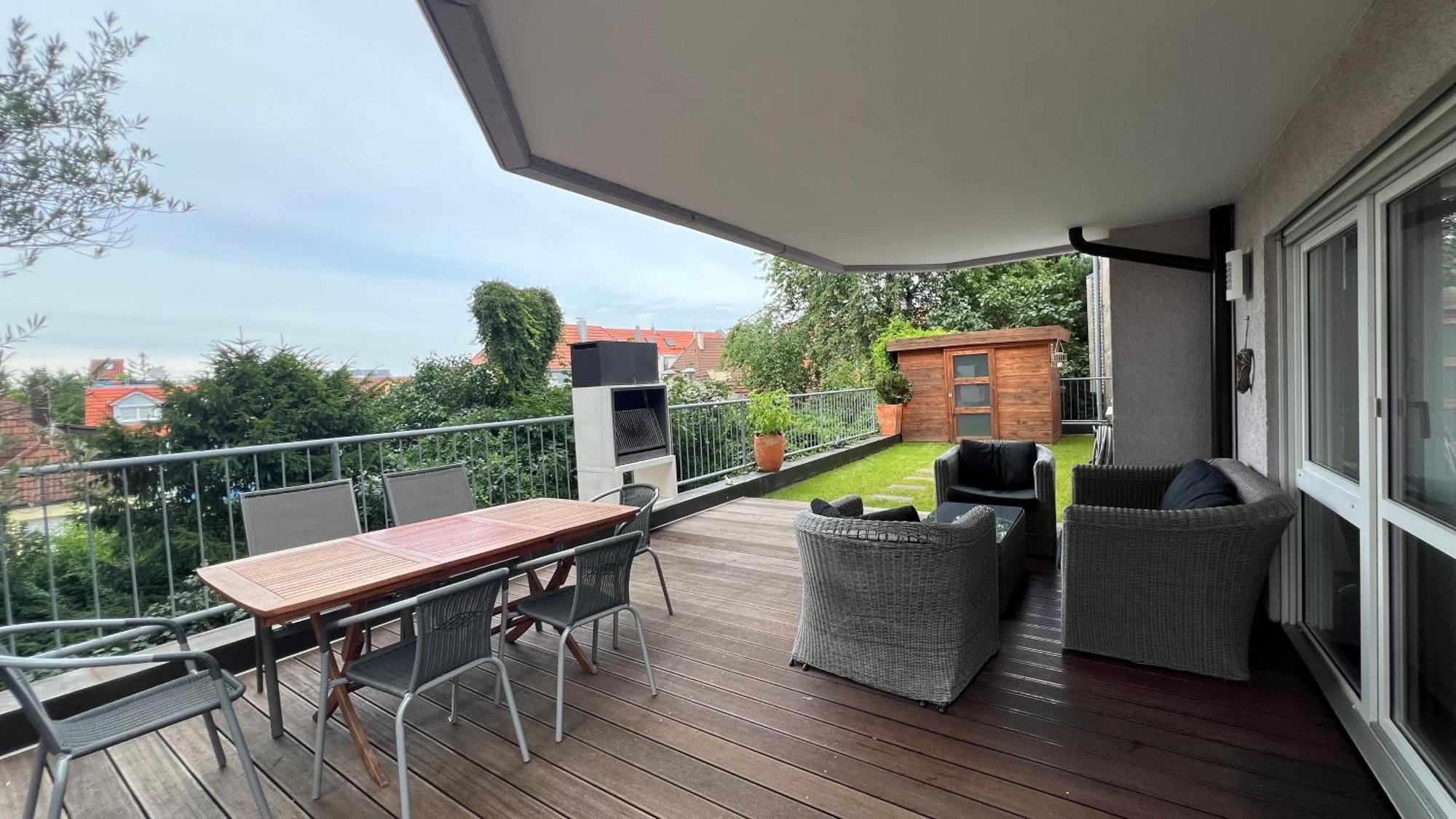 Ludwigshome Luxus - Zentral, Kostenloser Parkplatz, Terrasse ลุดวิกสบูร์ก ภายนอก รูปภาพ